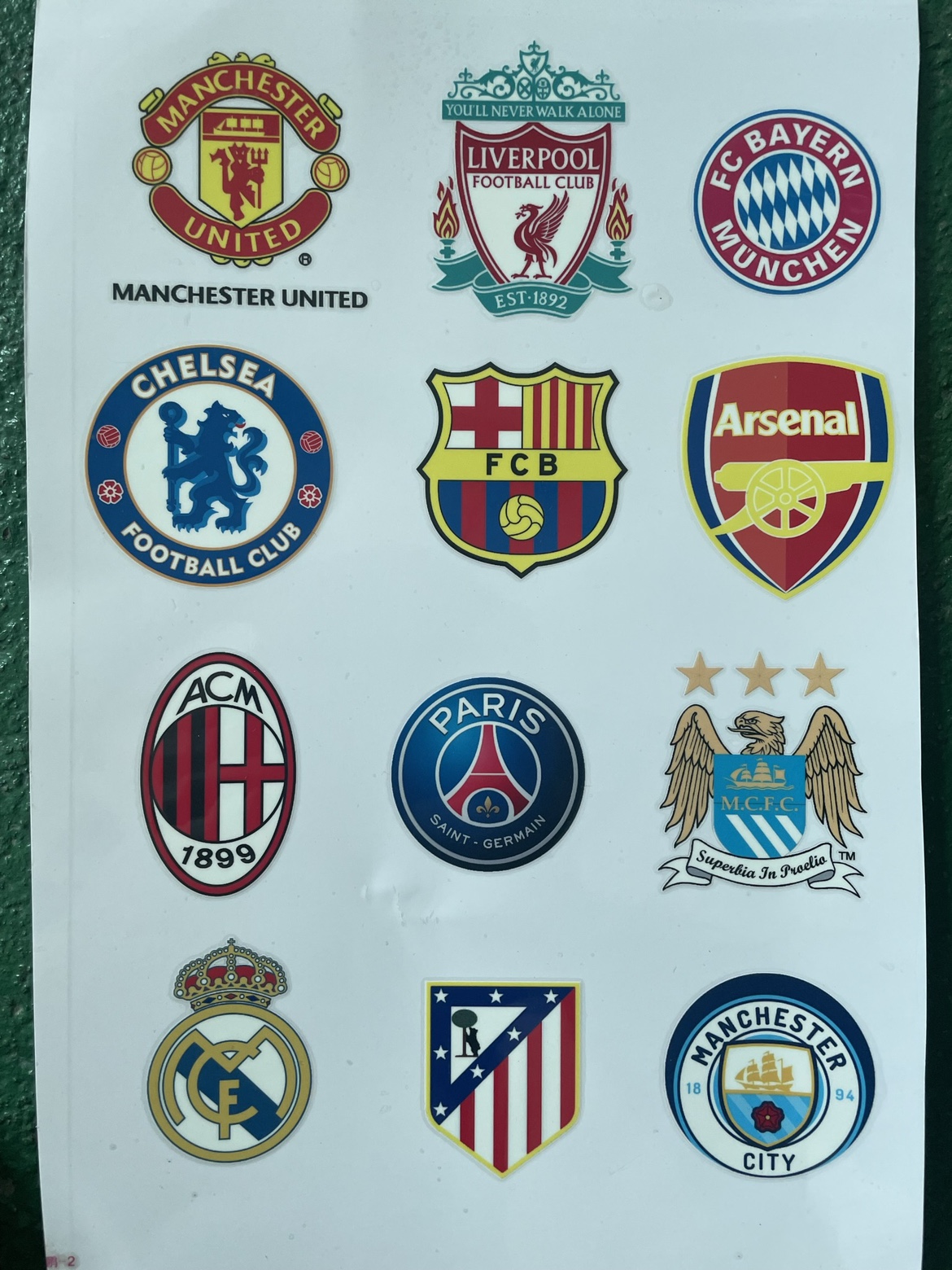 比的球迷群 比的球迷群